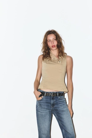 Эластичный топ с пуговицами- Заказать в России