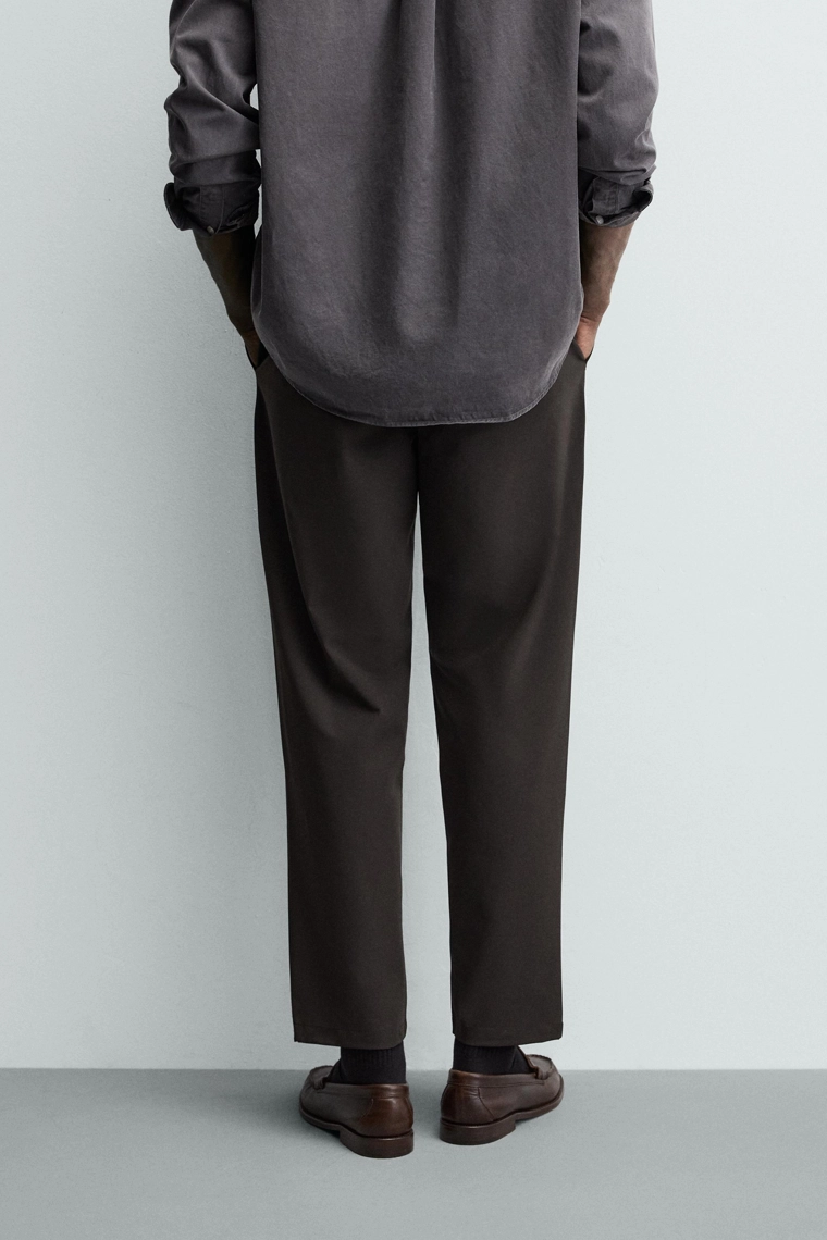 Повседневные брюки комфортного кроя