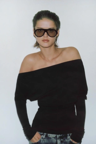 Топ асимметричного кроя из мягкой ткани- Заказать в России