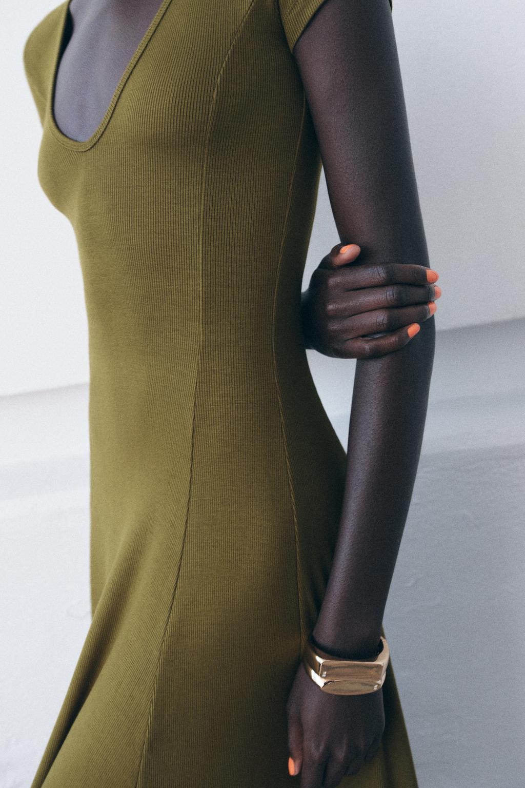 ДЛИННОЕ ПЛАТЬЕ В РУБЧИК