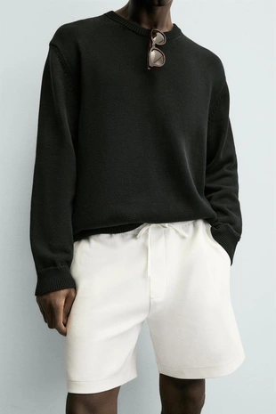 Комфортабельные текстурированные шорты-бермуды- Заказать в России