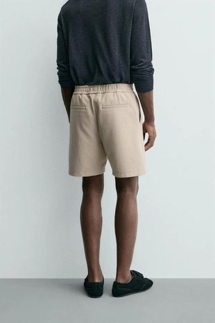 Бермуды из текстурированной ткани комфорт- Заказать в России