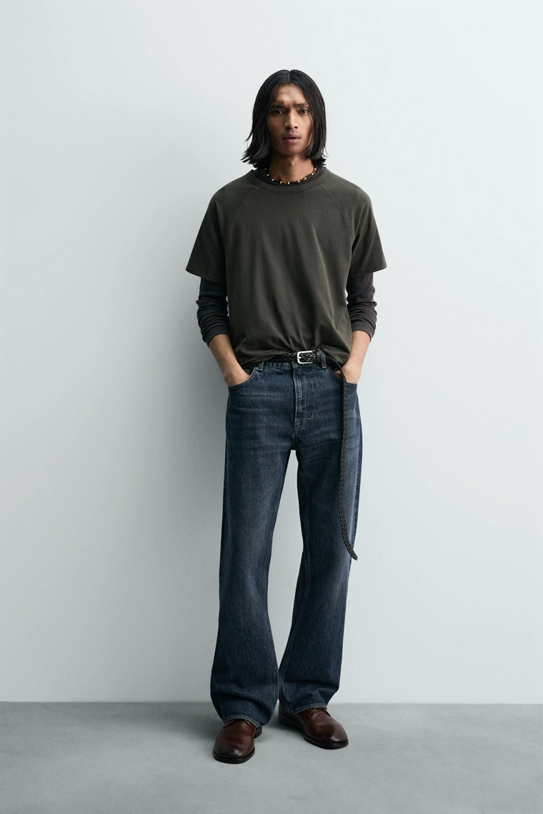 Легкая рэгланская футболка