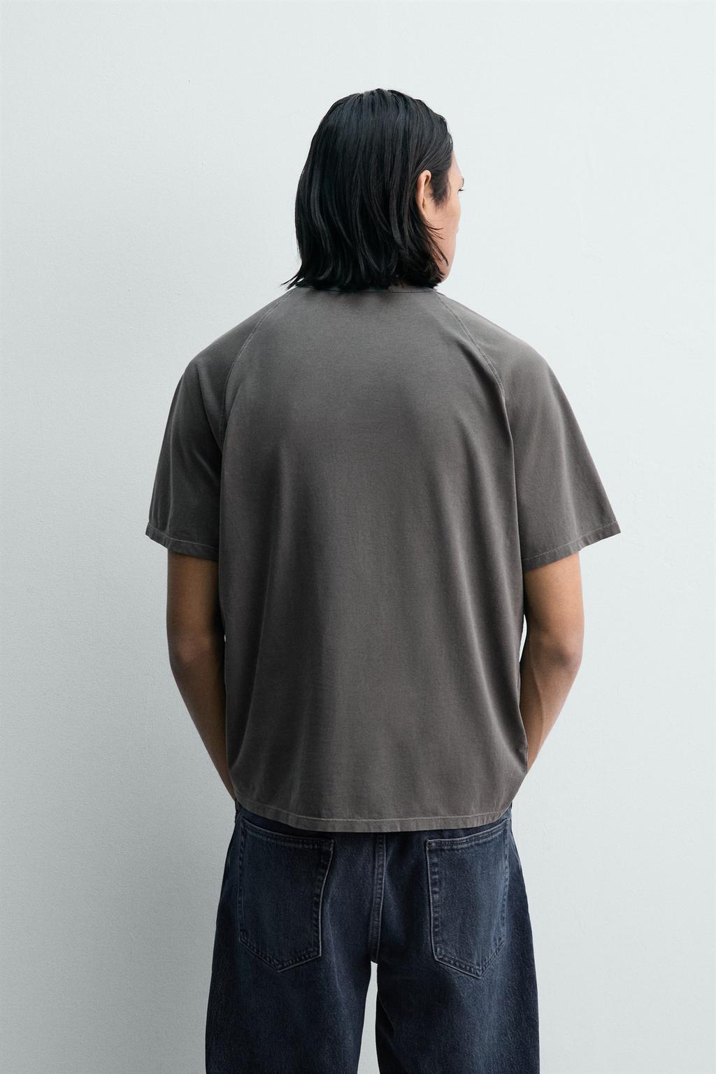 ФУТБОЛКА RELAXED FIT ИЗ ЛЕГКОЙ ТКАНИ