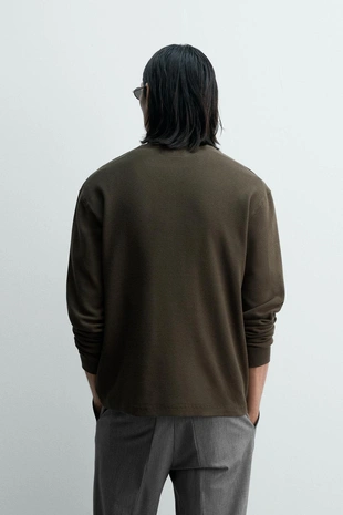 Футболка с воротником на кнопках вафельного переплетения — LIMITED EDITION