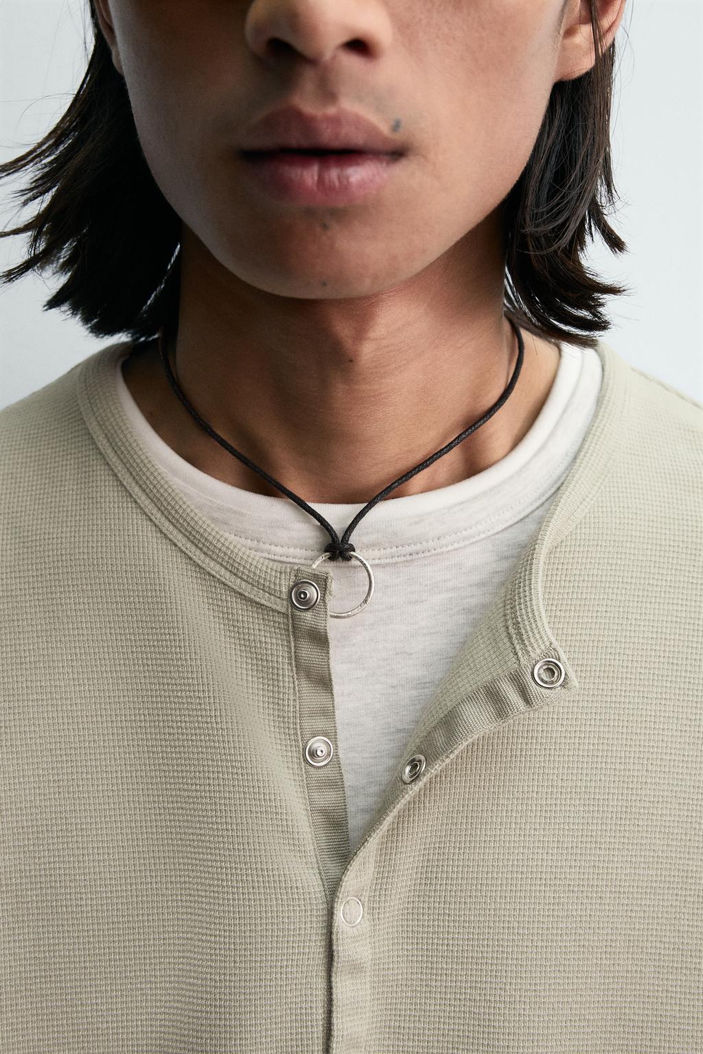 ФУТБОЛКА С ВОРОТНИКОМ НА КНОПКАХ ВАФЕЛЬНОГО ПЕРЕПЛЕТЕНИЯ — LIMITED EDITION