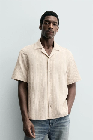 Рубашка с геометрическим жаккардовым узором