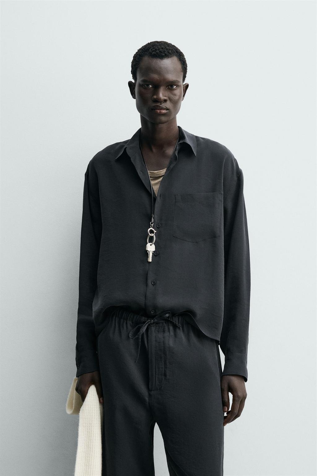 Рубашка свободного покроя из мягкой ткани