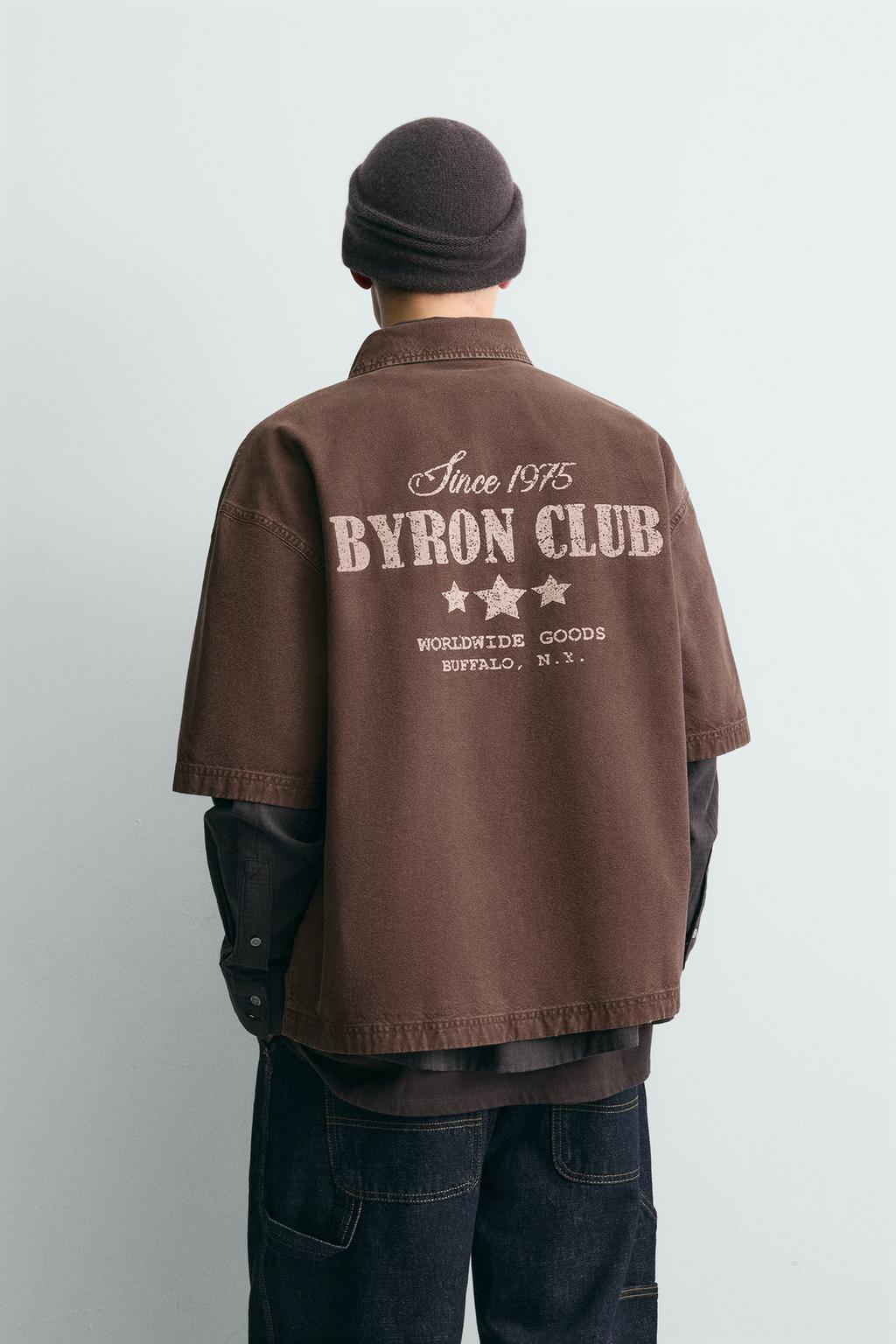 Рубашка с карманами и текстурой