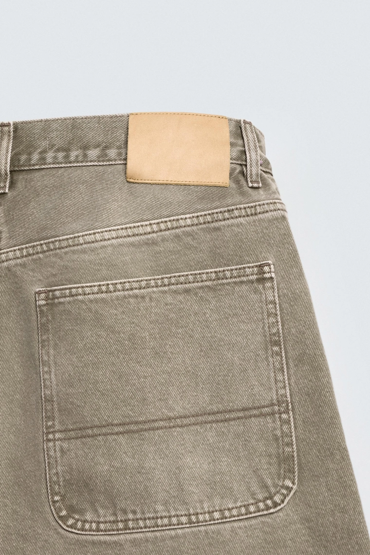 Джинсы свободного кроя