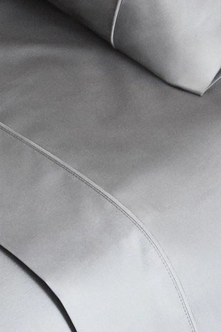 Простынь из перкаля (300 нитей на дюйм)- Заказать в России