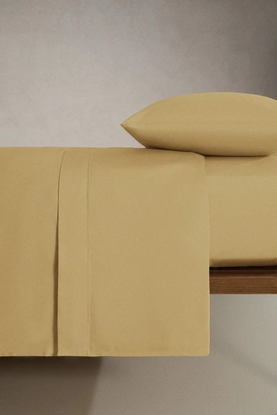 Простынь с ластиком | 30 см (с атласной отделкой, 300 нитей)- Заказать в России