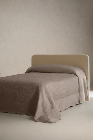 Стеганое одеяло с объемным узором- Заказать в России