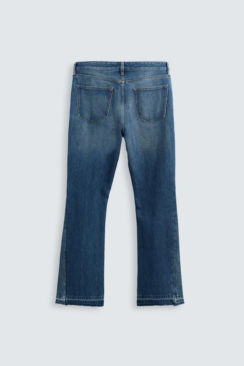 ДЖИНСЫ FLARE FIT С РАЗРЕЗАМИ