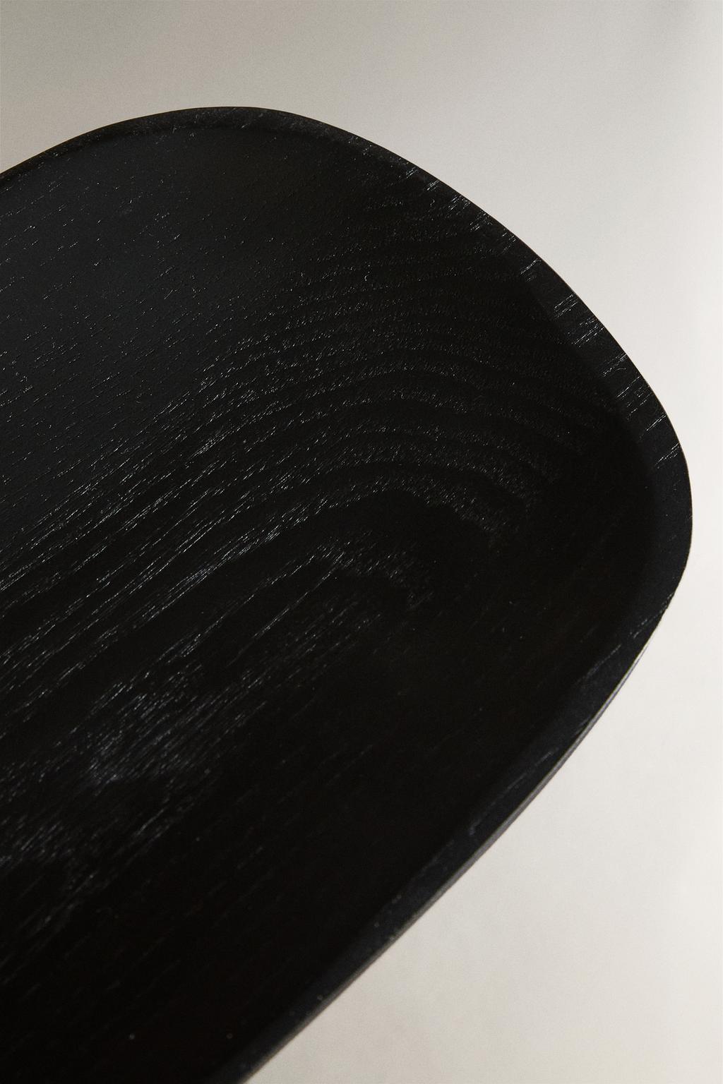 Тёмная деревянная поднос