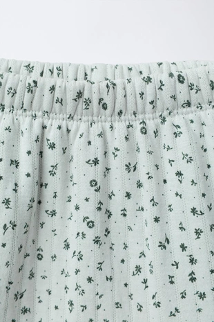 Комплект из жакета, футболки 2 в 1 и брюк с цветочным принтом- Заказать в России