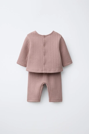 Комплект из куртки, футболки 2 в 1 и брюк- Заказать в России