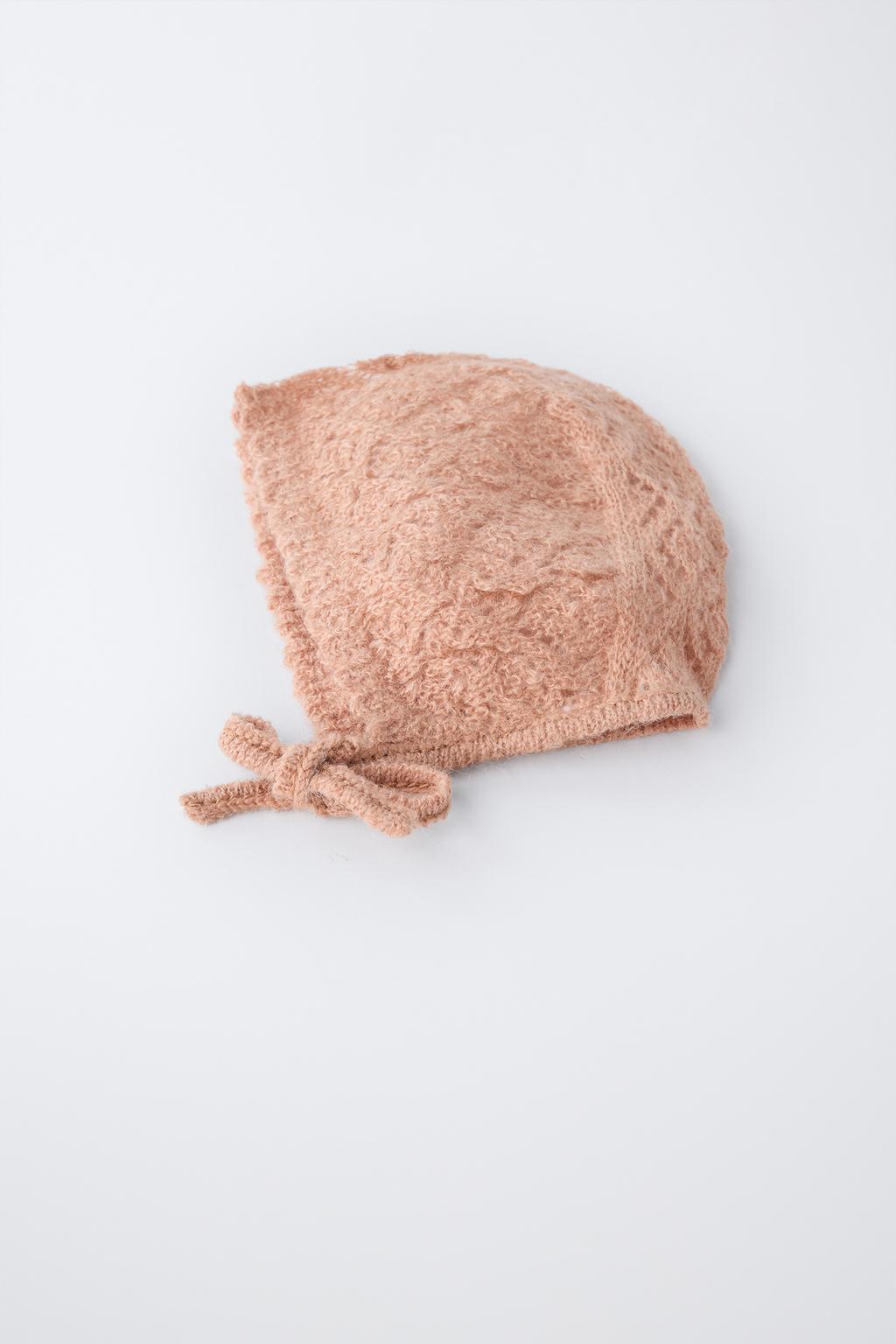 ВЯЗАНЫЙ ЧЕПЧИК АЖУРНОЙ ВЯЗКИ