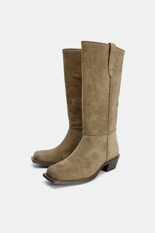 Замшевые сапоги с декоративной строчкой- Заказать в России