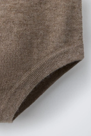 Трусы-кюлоты из смесовой шерсти- Заказать в России