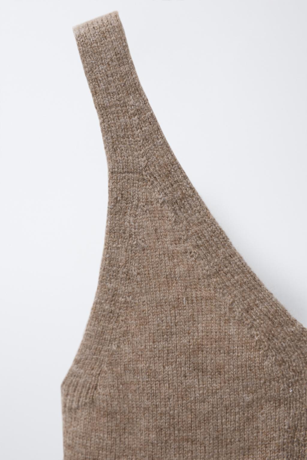 ТОП НА БРЕТЕЛЯХ С ШЕРСТЬЮ