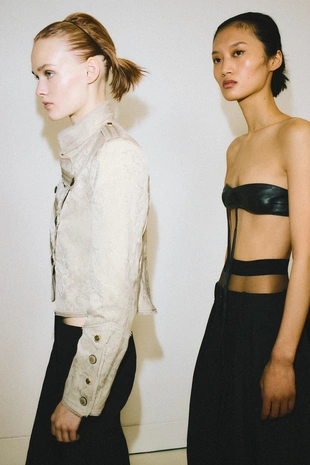 Брюки WIDE LEG с защипами — ZW COLLECTION- Заказать в России