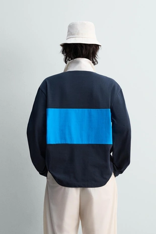 Поло REGULAR FIT с цветными блоками- Заказать в России