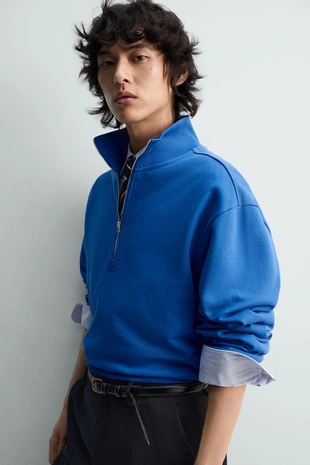 Толстовка классического кроя с воротником на молнии- Заказать в России