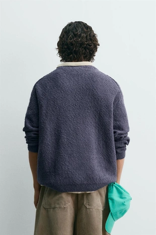 Джемпер букле рельефной вязки- Заказать в России