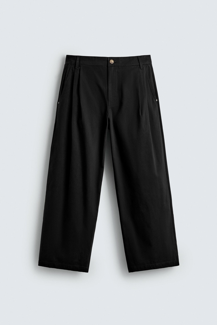 Широкие брюки с защипами