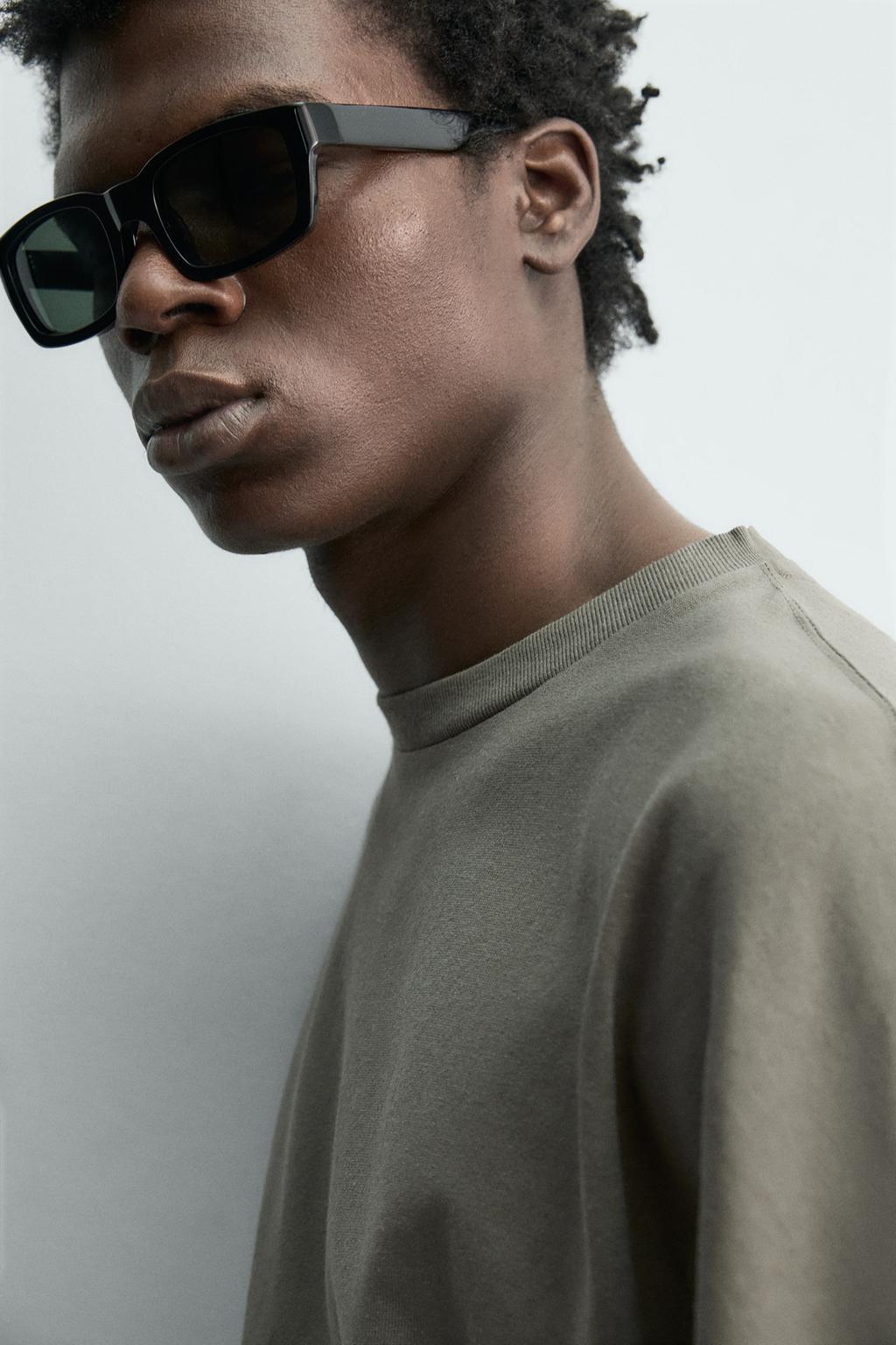 ФУТБОЛКА REGULAR FIT С ЭФФЕКТОМ ПОТЕРТОСТИ