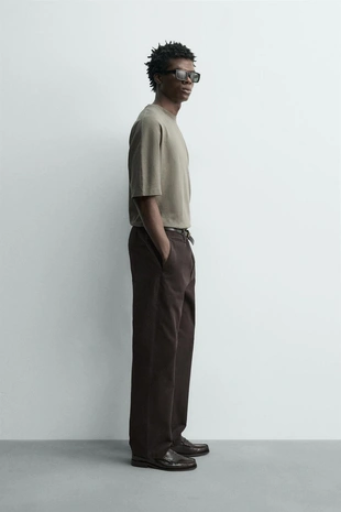 Футболка REGULAR FIT с эффектом потертости