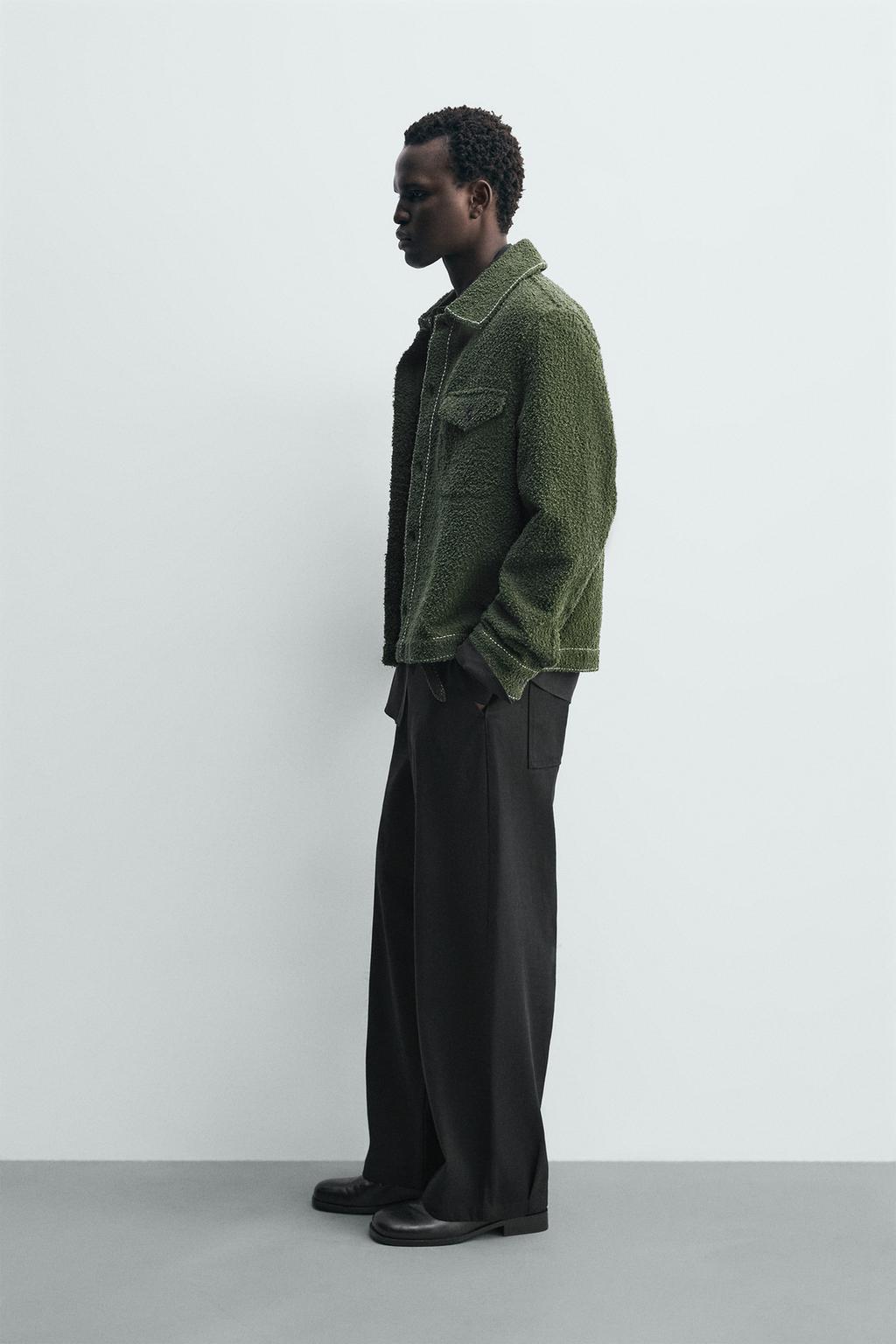 КУРТКА-РУБАШКА С ТЕКСТУРОЙ И ОТСТРОЧКОЙ