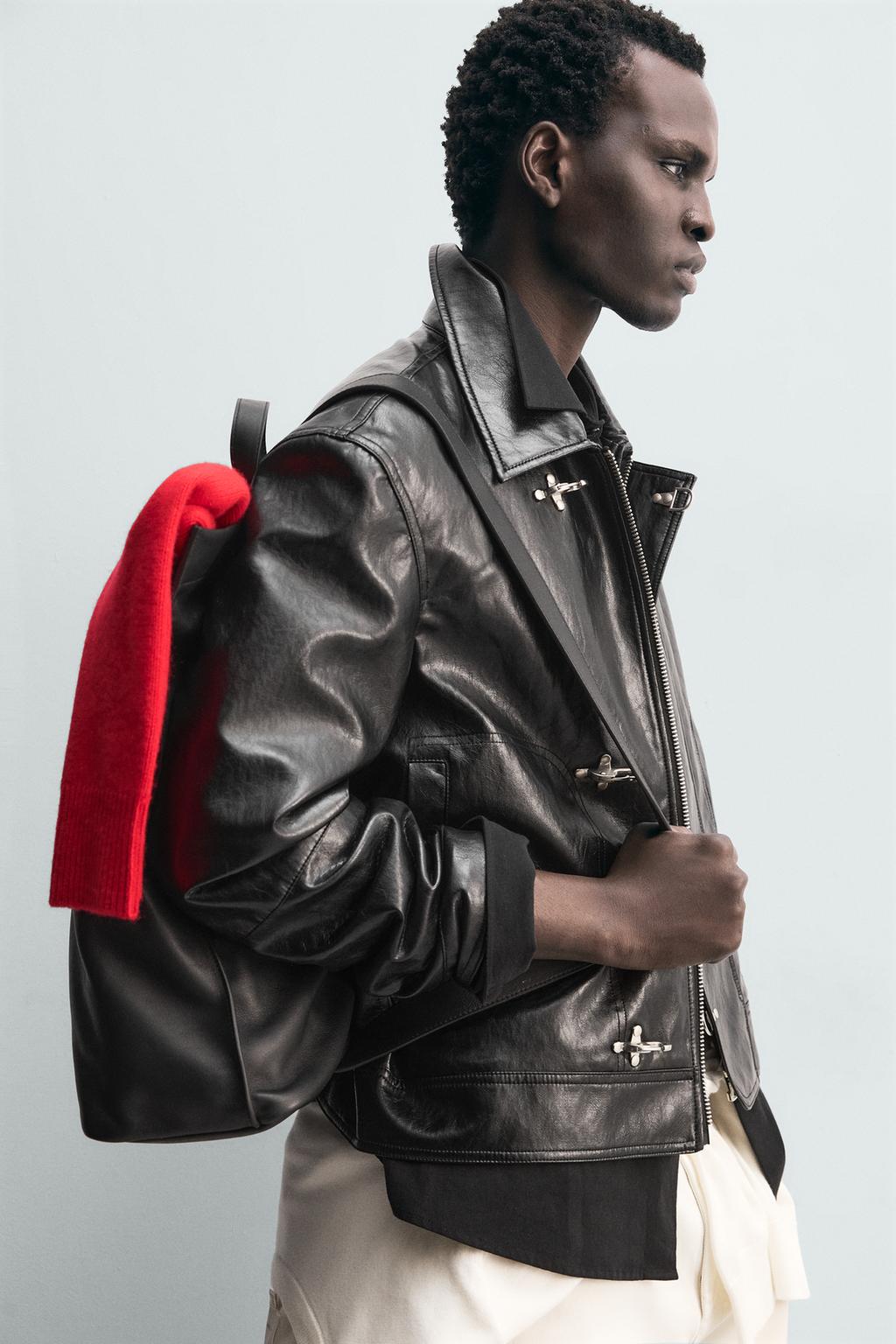 КУРТКА ИЗ ИСКУССТВЕННОЙ КОЖИ С НАВЕСНЫМИ ПЕТЛЯМИ