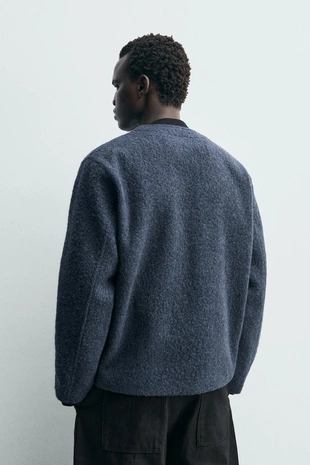 Кардиган из рельефной ткани с шерстью