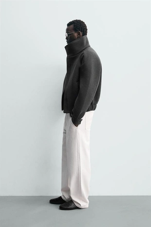 Куртка из неопрена с высоким воротником- Заказать в России