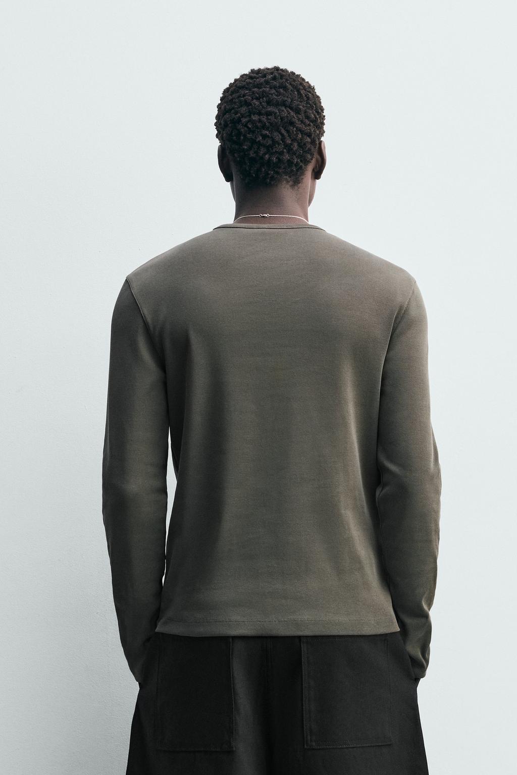 ФУТБОЛКА КЛАССИЧЕСКОГО КРОЯ ИЗ РЕЛЬЕФНОЙ ТКАНИ