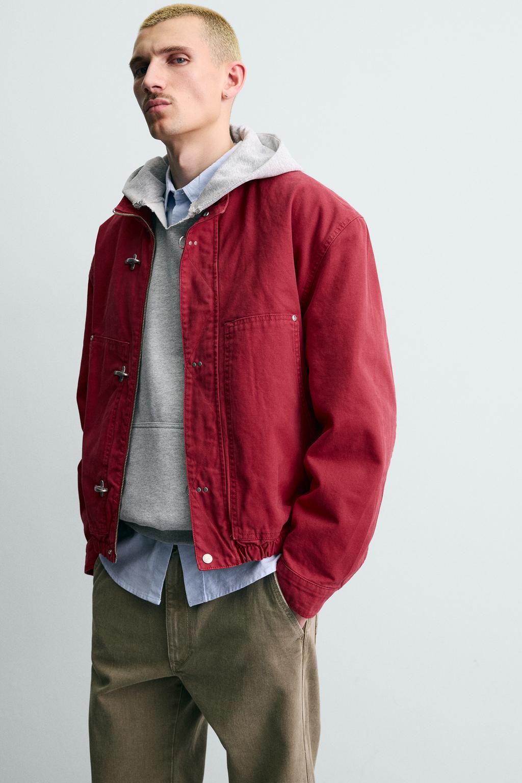 УКОРОЧЕННАЯ КУРТКА С ЗАСТЕЖКАМИ-ТОГГЛ