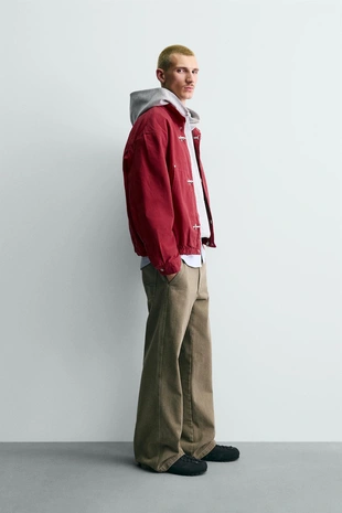 Укороченная куртка с застежками-тоггл