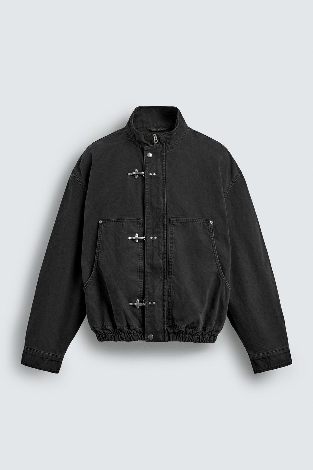 УКОРОЧЕННАЯ КУРТКА С ЗАСТЕЖКАМИ-ТОГГЛ