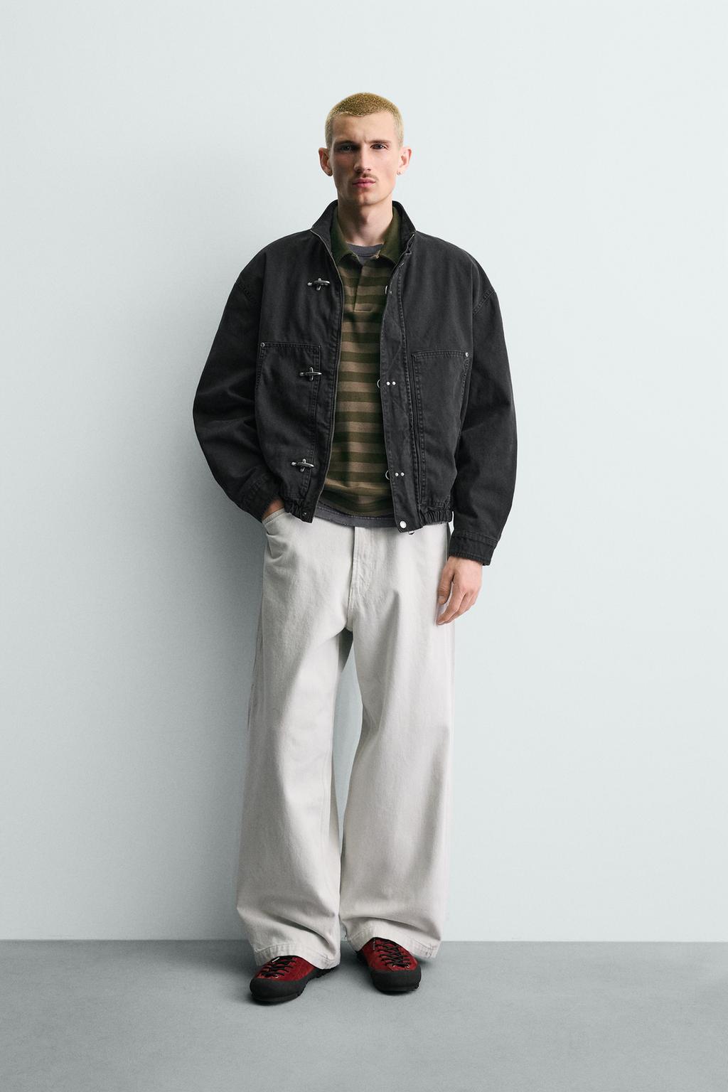 УКОРОЧЕННАЯ КУРТКА С ЗАСТЕЖКАМИ-ТОГГЛ