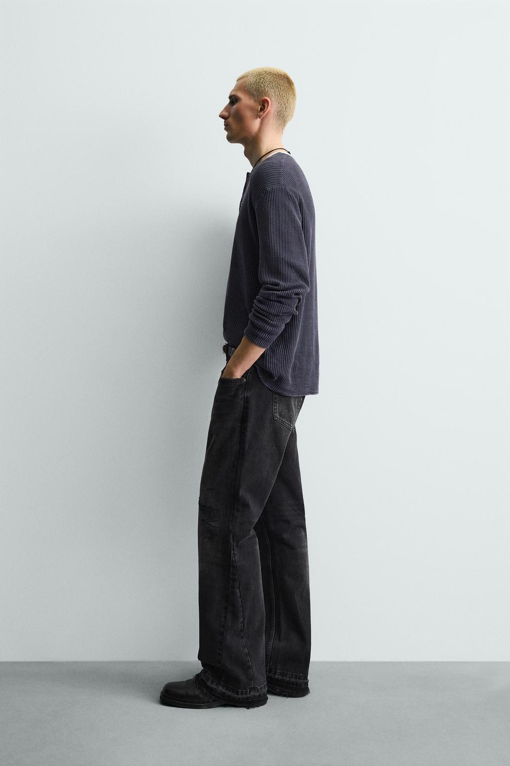 ДЖИНСЫ FLARE FIT С РАЗРЕЗАМИ