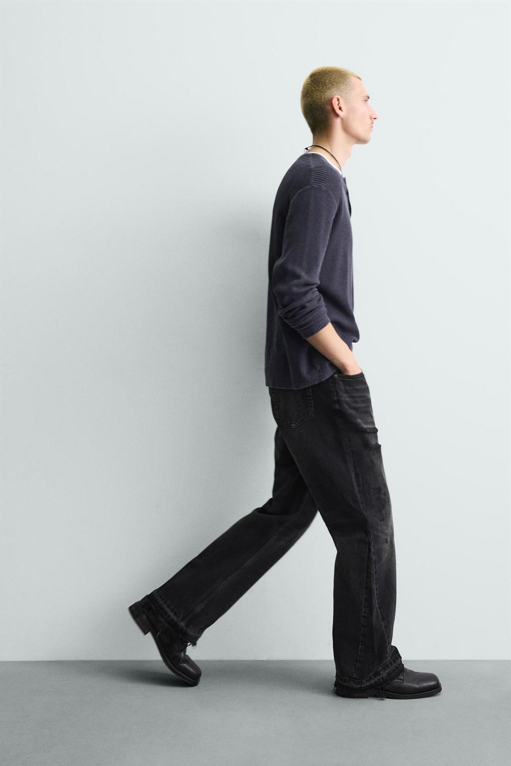 ДЖИНСЫ FLARE FIT С РАЗРЕЗАМИ