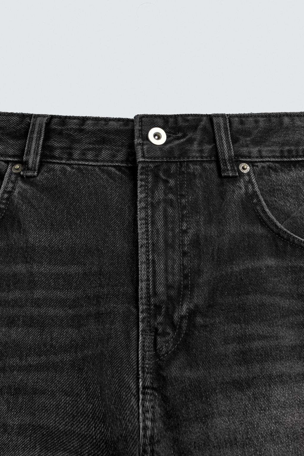 ДЖИНСЫ FLARE FIT С РАЗРЕЗАМИ