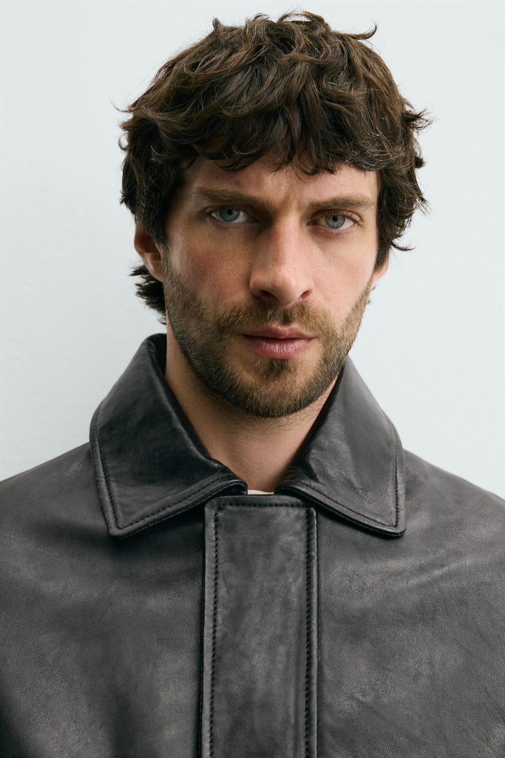 КОЖАНАЯ КУРТКА С КАРМАНАМИ