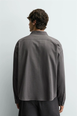 Рубашка RELAXED FIT из струящейся ткани