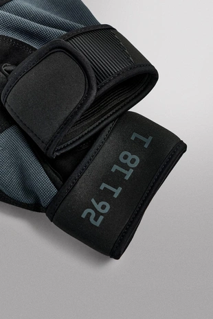 Перчатки для тренировок- Заказать в России