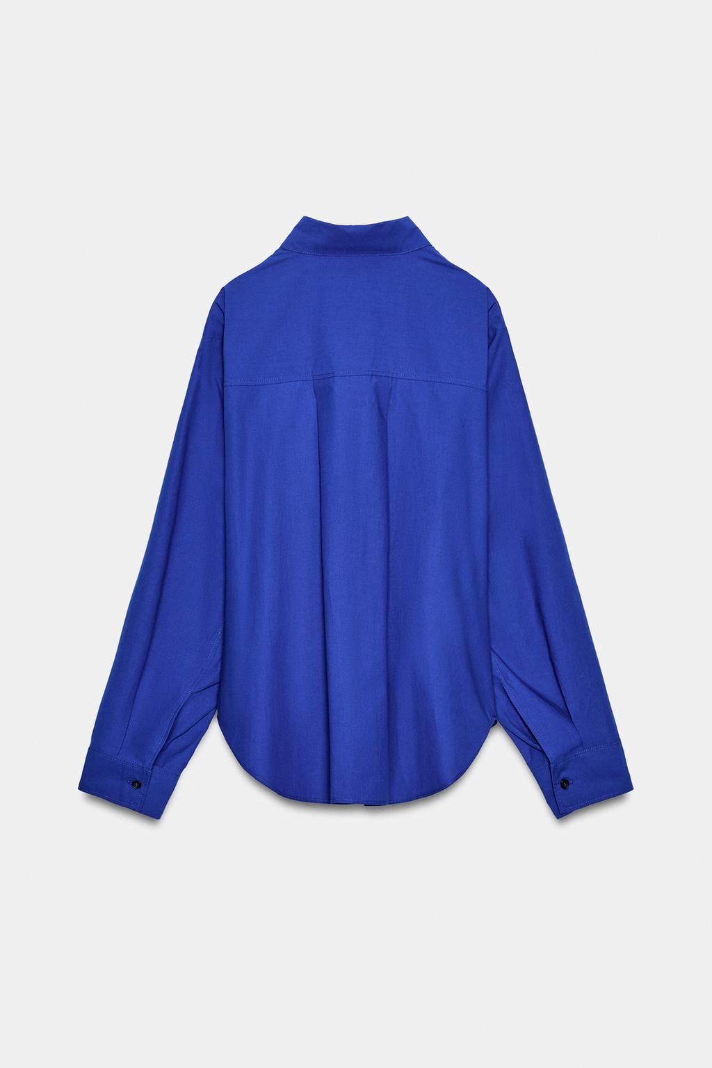 РУБАШКА ИЗ ПОПЛИНА С БОКОВЫМИ ВЫТАЧКАМИ