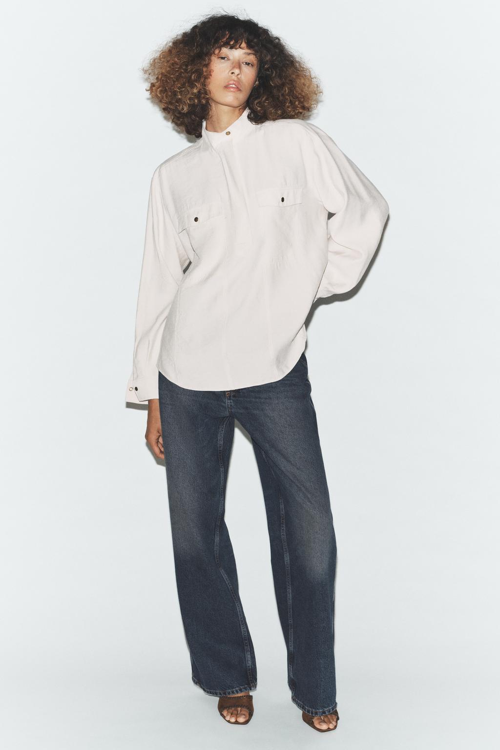 СТРУЯЩАЯСЯ РУБАШКА С ВЫСОКИМ ВОРОТНИКОМ