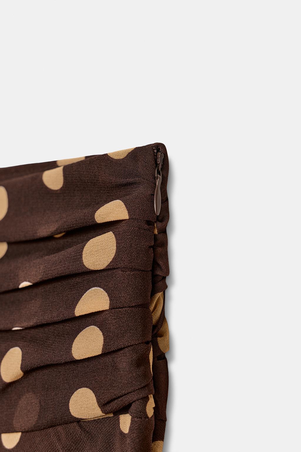 ЮБКА АСИММЕТРИЧНОГО КРОЯ В ГОРОШЕК